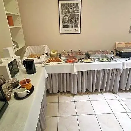 Papillon 3* Budapest